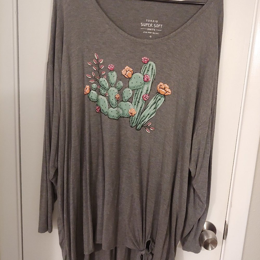 cactus tee